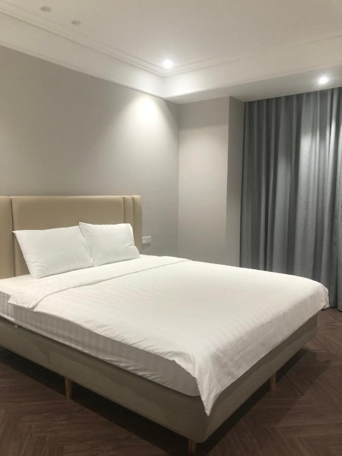 Can Ho Cao Cap Altara Serviced Residences Куинён Экстерьер фото